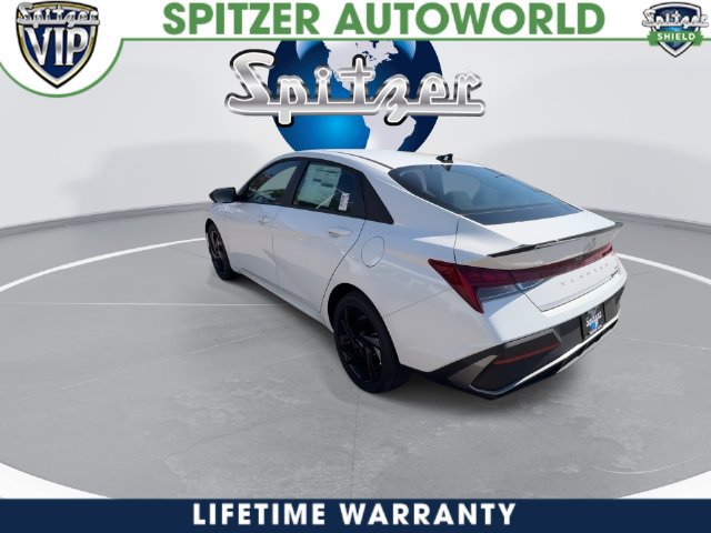 New 2026 Hyundai Elantra SEL FWD image 11