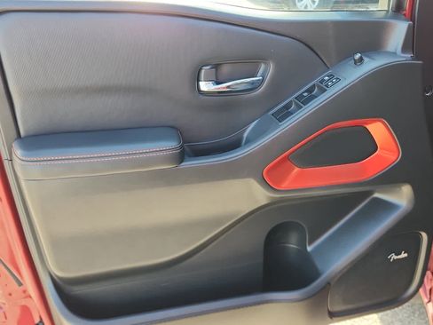 Used 2023 Nissan Frontier PRO-4X w/ Pro-4X Premium Package image 9