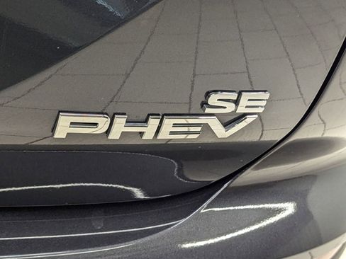 Used 2025 Mitsubishi Outlander SE image 31