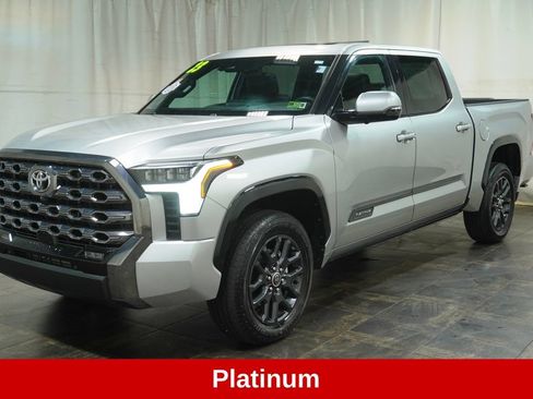 Used 2023 Toyota Tundra Platinum AWD/4WD image 2