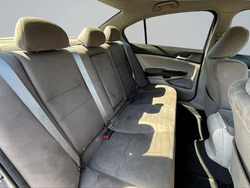 Used 2012 Honda Accord LX image 27