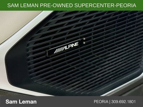 Used 2022 Jeep Wagoneer Series III AWD/4WD image 19