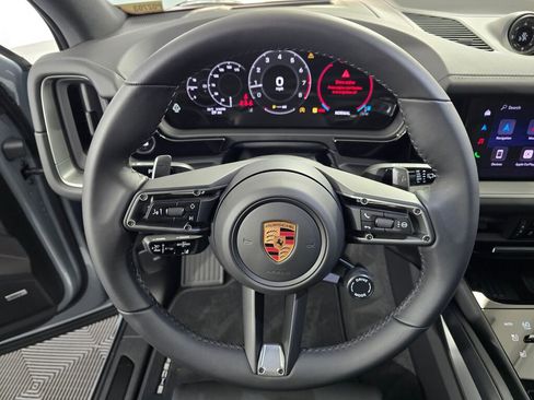 New 2026 Porsche Cayenne AWD/4WD image 15