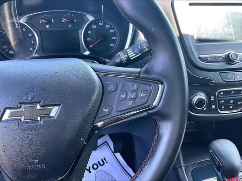 Used 2023 Chevrolet Equinox RS w/ LPO, Floor Liner Package FWD image 18