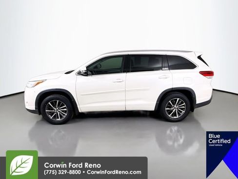 Used 2018 Toyota Highlander XLE w/ Protection Package #3 AWD/4WD image 5