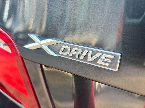 Used 2013 BMW 528i xDrive Sedan image 9