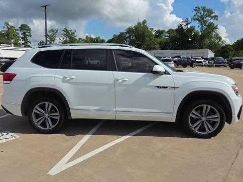 Used 2019 Volkswagen Atlas SEL R-Line AWD/4WD image 9