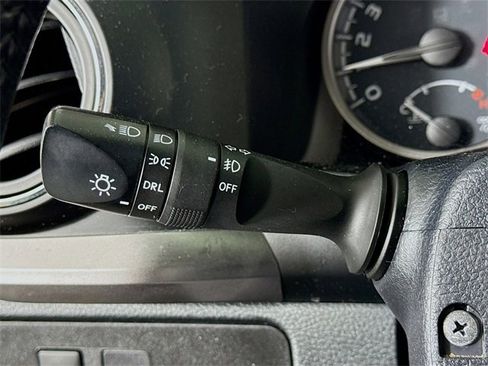 Used 2020 Toyota Tacoma SR5 image 15