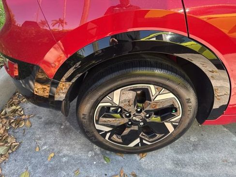 Used 2024 Kia Niro Wave image 19