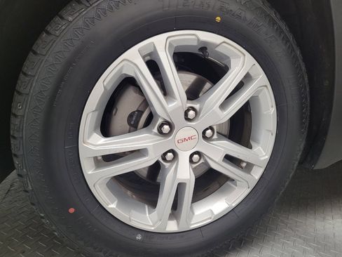 Used 2022 GMC Terrain SLE w/ Driver Convenience Package image 31