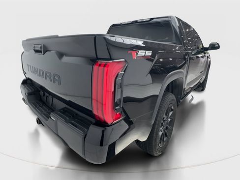 Used 2023 Toyota Tundra SR5 AWD/4WD image 7