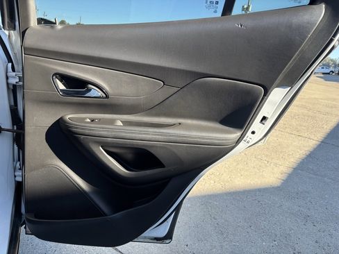 Used 2017 Buick Encore Preferred image 24