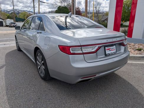Used 2020 Lincoln Continental FWD image 5