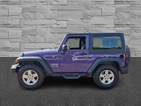 Used 2018 Jeep Wrangler Sport AWD/4WD image 6