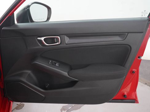 Used 2024 Honda Civic Sport image 9