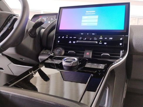Used 2024 Toyota bZ4X FWD image 74