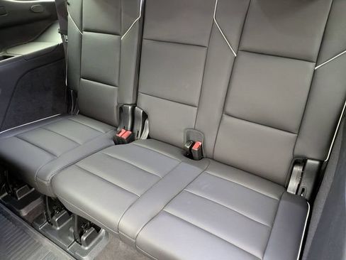 Certified 2023 Cadillac Escalade Premium Luxury AWD/4WD image 25