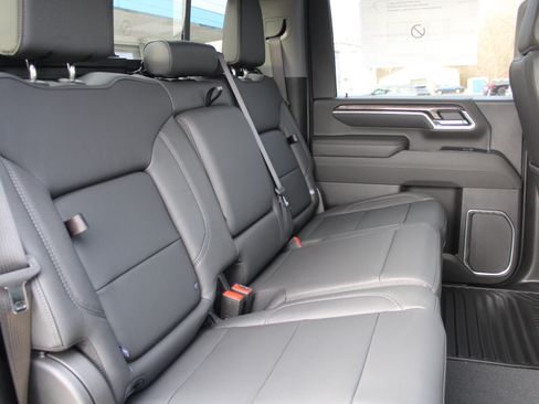 New 2026 Chevrolet Silverado 2500 LTZ w/ LTZ Premium Package image 17