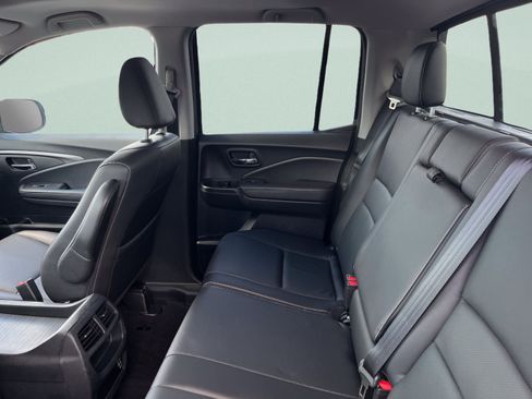 Used 2023 Honda Ridgeline RTL-E image 19