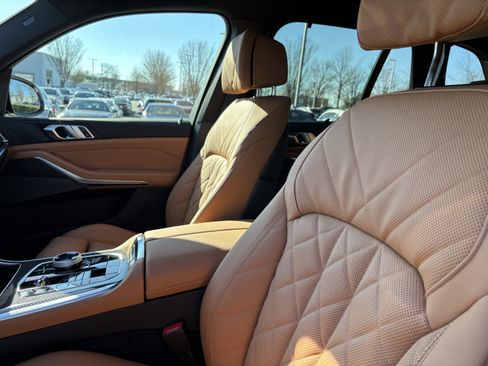 New 2026 BMW X5 M60i w/ Executive Package AWD/4WD image 17