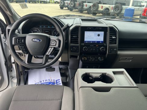 Used 2022 Ford F250 XL w/ STX Appearance Package AWD/4WD image 18