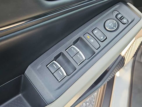 Used 2023 Honda Accord EX image 15