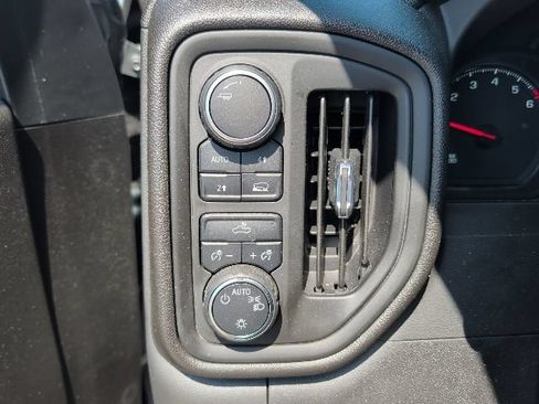 Used 2023 Chevrolet Silverado 1500 Custom AWD/4WD image 14