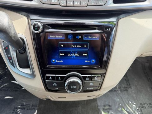 Used 2015 Honda Odyssey EX-L image 14