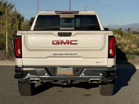 Used 2023 GMC Sierra 1500 SLT w/ SLT Premium Plus Package image 9