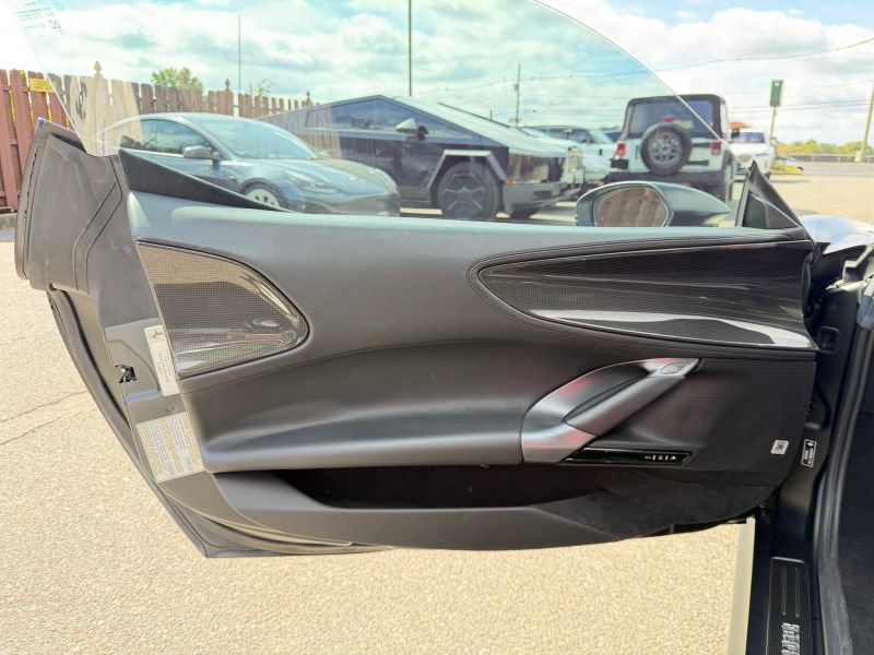Used 2022 Ferrari SF90 Stradale AWD/4WD image 10