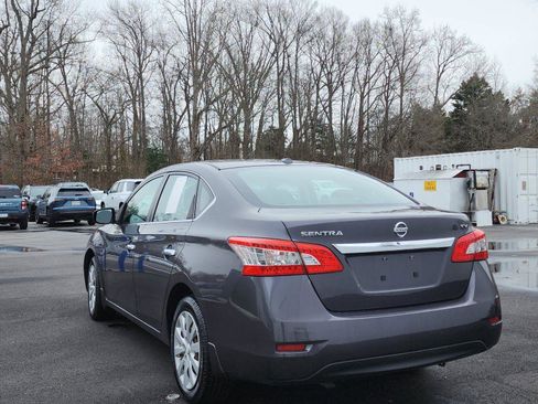 Used 2015 Nissan Sentra SV image 3