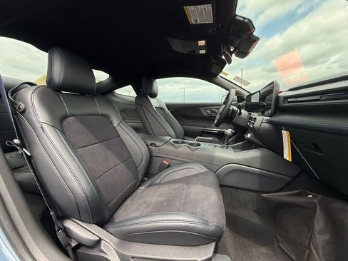Used 2025 Ford Mustang Dark Horse RWD image 28