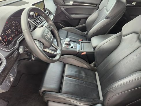 Used 2019 Audi Q5 2.0T Premium Plus w/ Premium Plus Package AWD/4WD image 13