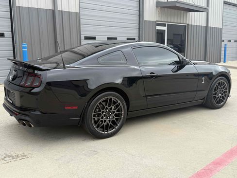 Used 2014 Ford Mustang Shelby GT500 w/ Equipment Group 821A RWD image 45