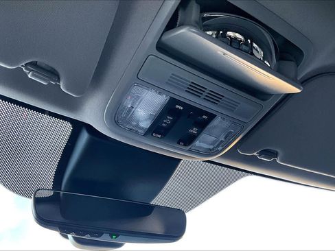 Used 2024 Honda Odyssey EX-L image 35