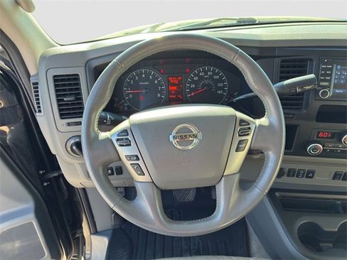 Used 2019 Nissan NV 3500 SL image 11