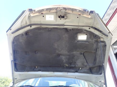 Used 2005 Toyota Camry SE image 38