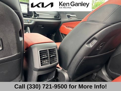 Certified 2023 Kia Sportage SX AWD/4WD image 41