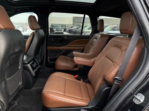 Used 2023 Lincoln Aviator Reserve w/ Jet Package image 18