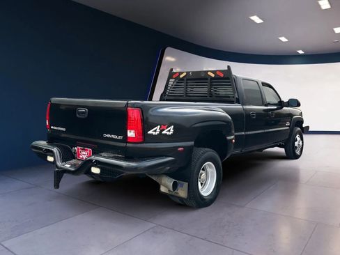 Used 2004 Chevrolet Silverado 3500 Pickup 4D 8 ft w/ Heavy-Duty Power Package image 5