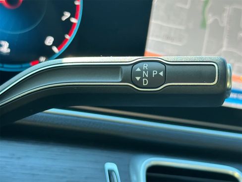 Used 2021 Mercedes-Benz GLE 350 4MATIC image 22