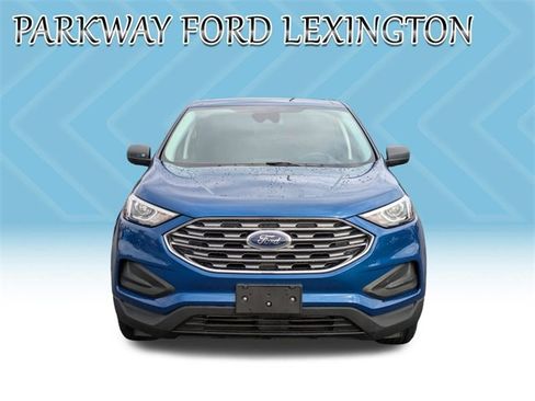 Used 2022 Ford Edge SE image 2