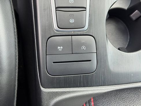 Used 2023 Ford Escape ST-Line Select AWD/4WD image 33