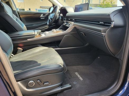 Used 2023 Genesis GV80 2.5T w/ Prestige 20" Package image 10