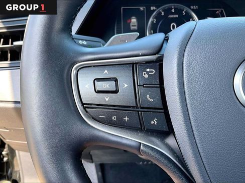Used 2025 Lexus ES 350 w/ Premium Package FWD image 21