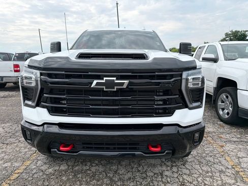 Used 2025 Chevrolet Silverado 2500 LTZ w/ Trail Boss Package AWD/4WD image 8