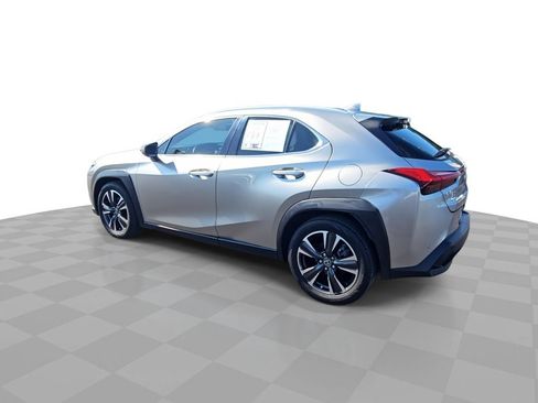 Used 2020 Lexus UX 200 w/ Accessory Package 2 FWD image 6