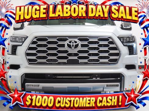Used 2025 Toyota Sequoia Capstone AWD/4WD image 36