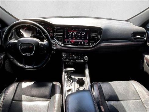 Used 2024 Dodge Durango GT RWD image 15