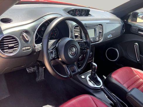 Used 2012 Volkswagen Beetle 2.0T FWD image 14